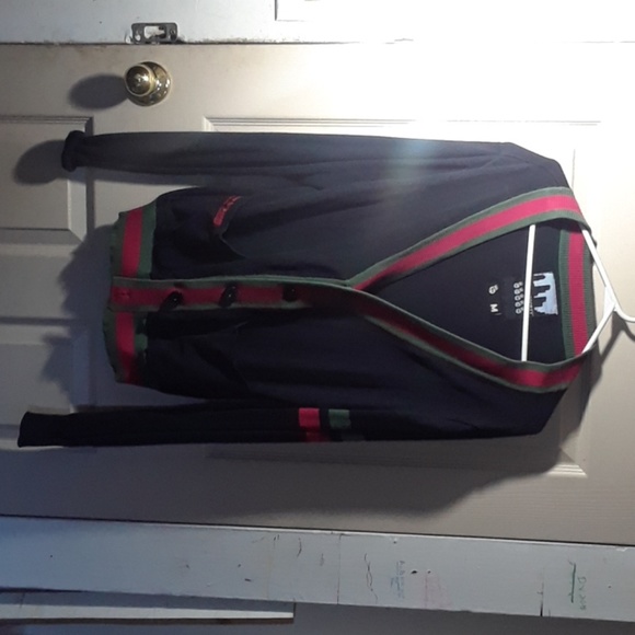 LONG BLACK W/ RED &GREEN STRIPS CARDIGON - Picture 2 of 6